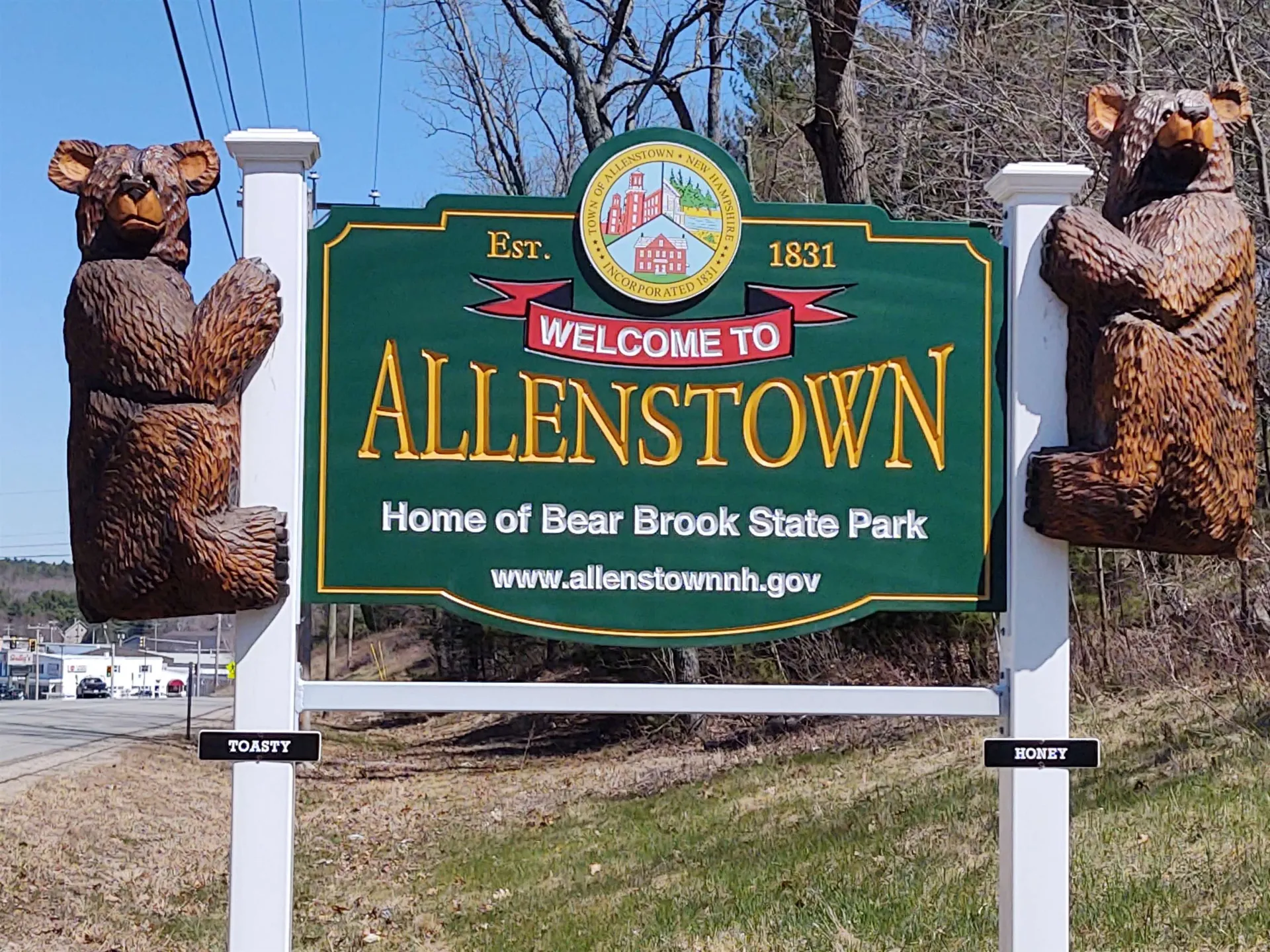 9 Parkwood Drive Allenstown NH 03275-2247