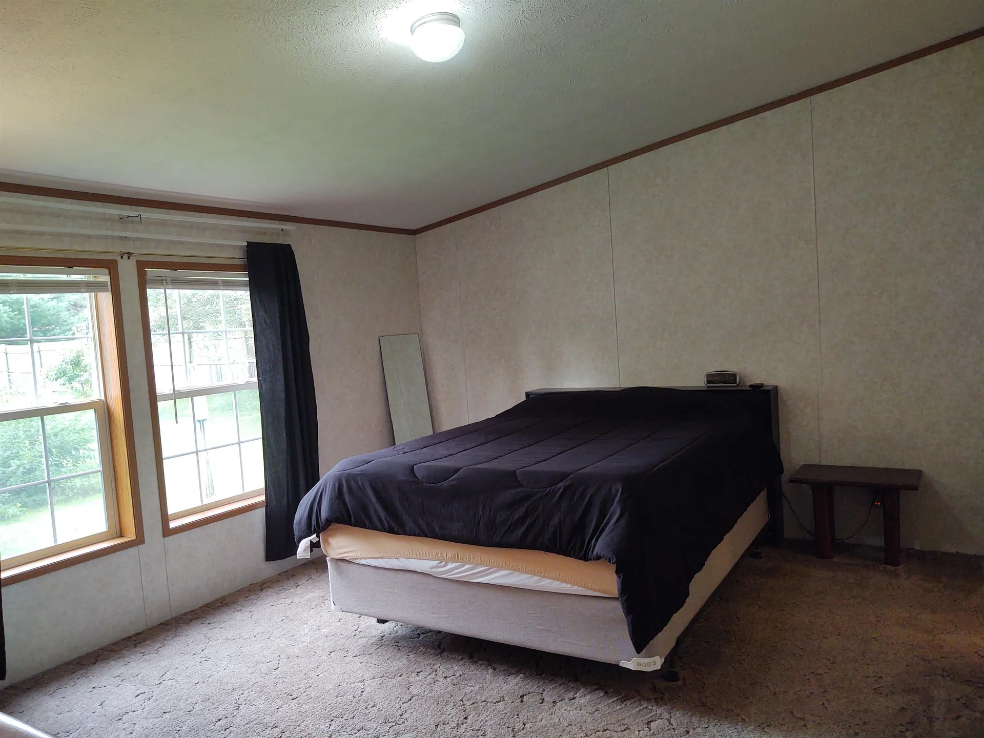 9 Parkwood Drive Allenstown NH 03275-2247