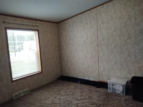 9 Parkwood Drive Allenstown NH 03275-2247