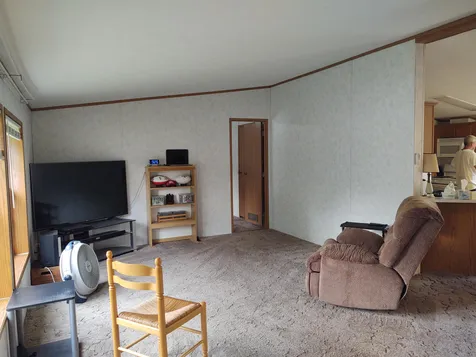 9 Parkwood Drive Allenstown NH 03275-2247