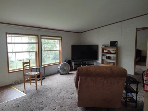 9 Parkwood Drive Allenstown NH 03275-2247