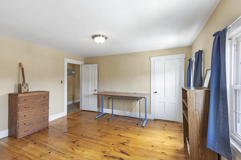 225 N Main Street Rochester NH 03867