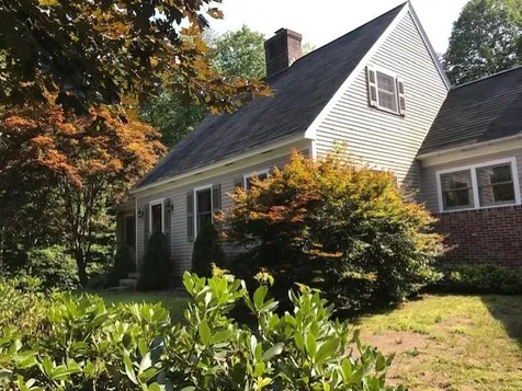 29 Abenaukee Drive Wolfeboro NH 03894