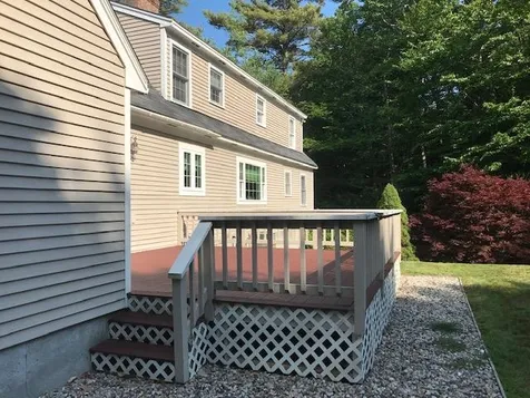 29 Abenaukee Drive Wolfeboro NH 03894