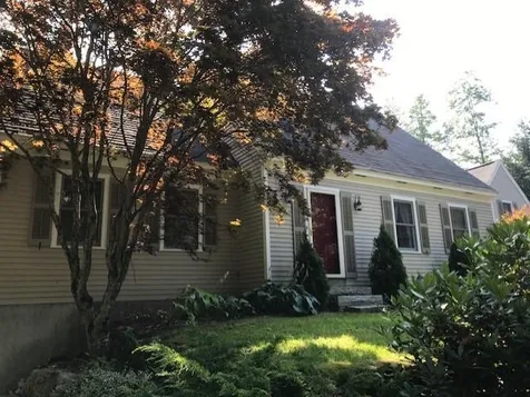 29 Abenaukee Drive Wolfeboro NH 03894