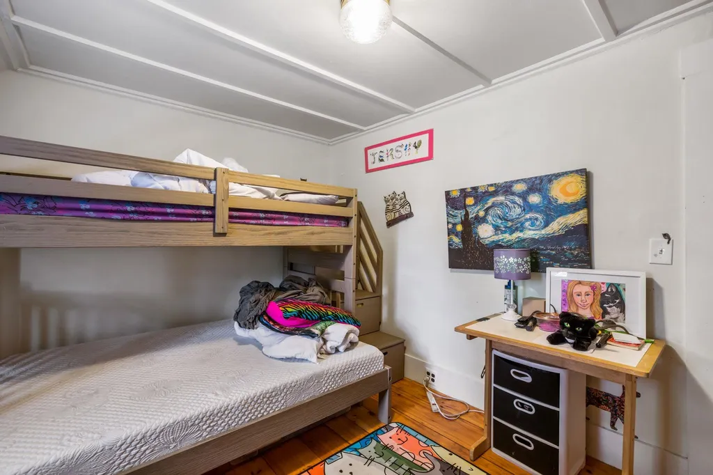 8 Spruce Street Concord NH 03301