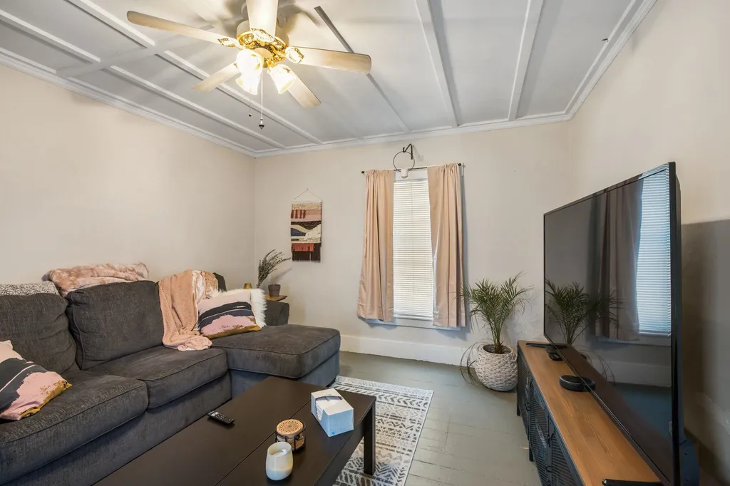 8 Spruce Street Concord NH 03301