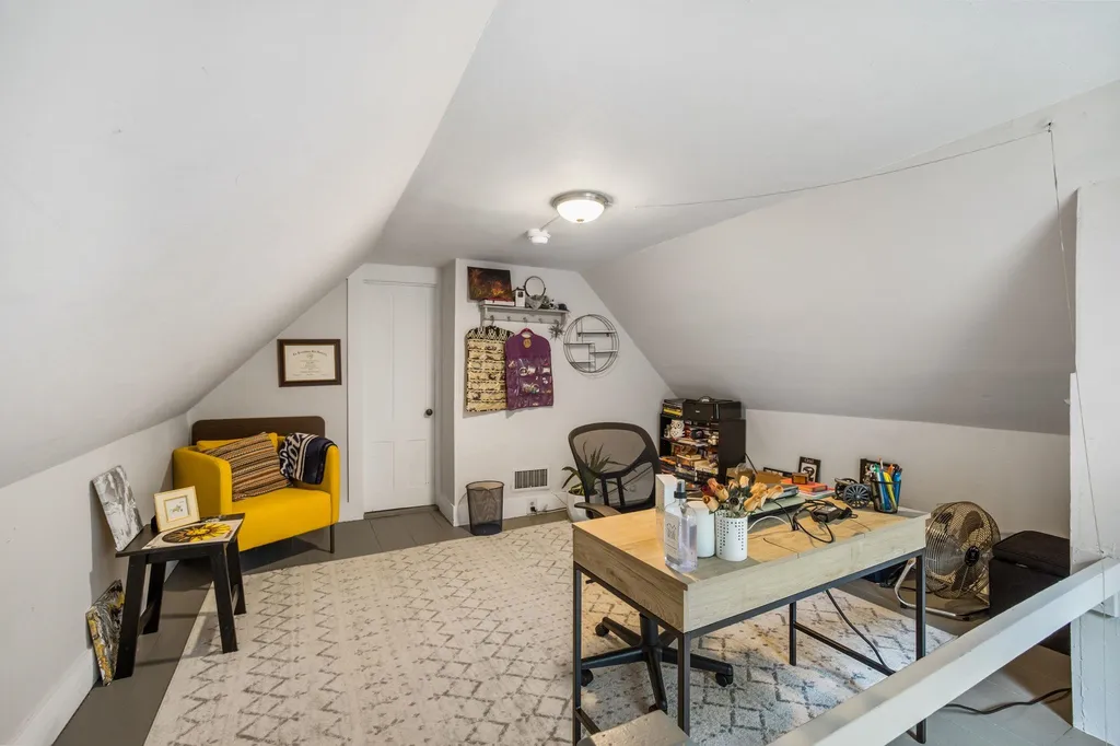 8 Spruce Street Concord NH 03301