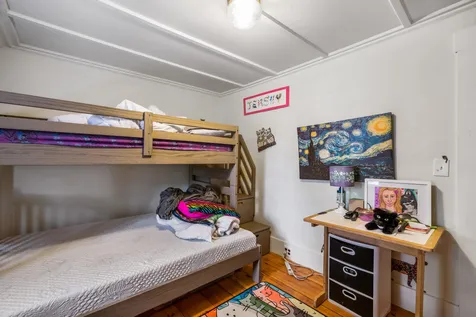 8 Spruce Street Concord NH 03301