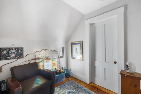 8 Spruce Street Concord NH 03301