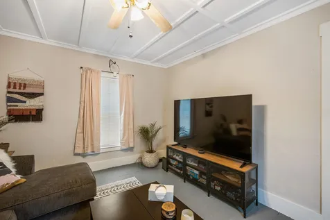 8 Spruce Street Concord NH 03301