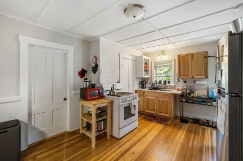 8 Spruce Street Concord NH 03301