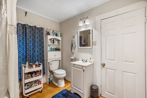 8 Spruce Street Concord NH 03301