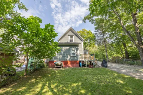 8 Spruce Street Concord NH 03301