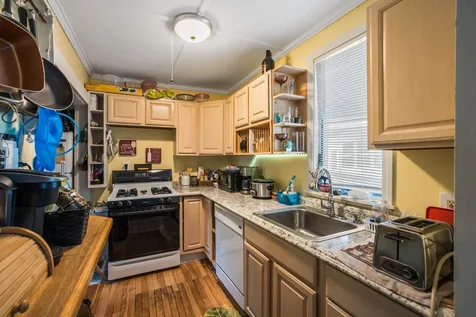 8 Spruce Street Concord NH 03301