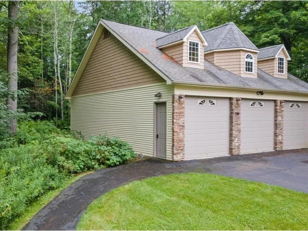 4357 Oak Hill Road Williston VT 05495