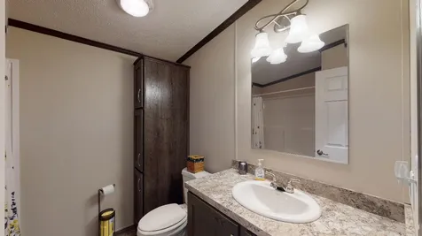 2 Queens Lane Epsom NH 03234