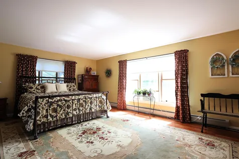 66 Morgan Circle St. Johnsbury VT 05819