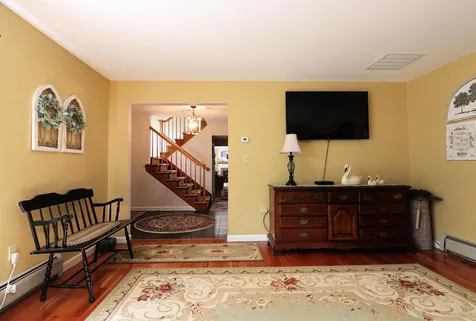 66 Morgan Circle St. Johnsbury VT 05819