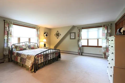 66 Morgan Circle St. Johnsbury VT 05819