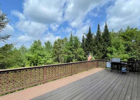 66 Morgan Circle St. Johnsbury VT 05819
