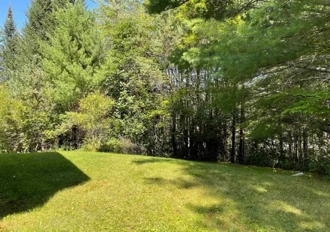66 Morgan Circle St. Johnsbury VT 05819
