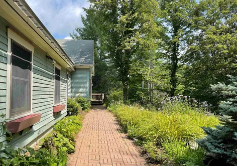 66 Morgan Circle St. Johnsbury VT 05819