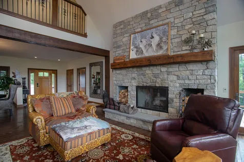 5 Meadow View Lane Dover VT 05356