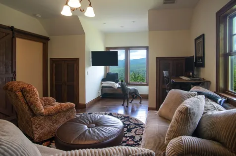 5 Meadow View Lane Dover VT 05356
