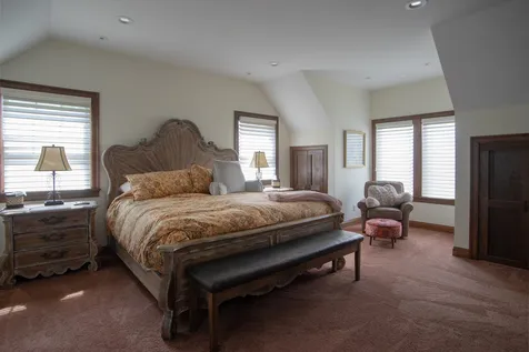 5 Meadow View Lane Dover VT 05356