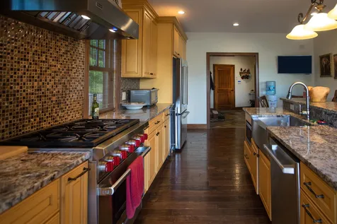 5 Meadow View Lane Dover VT 05356