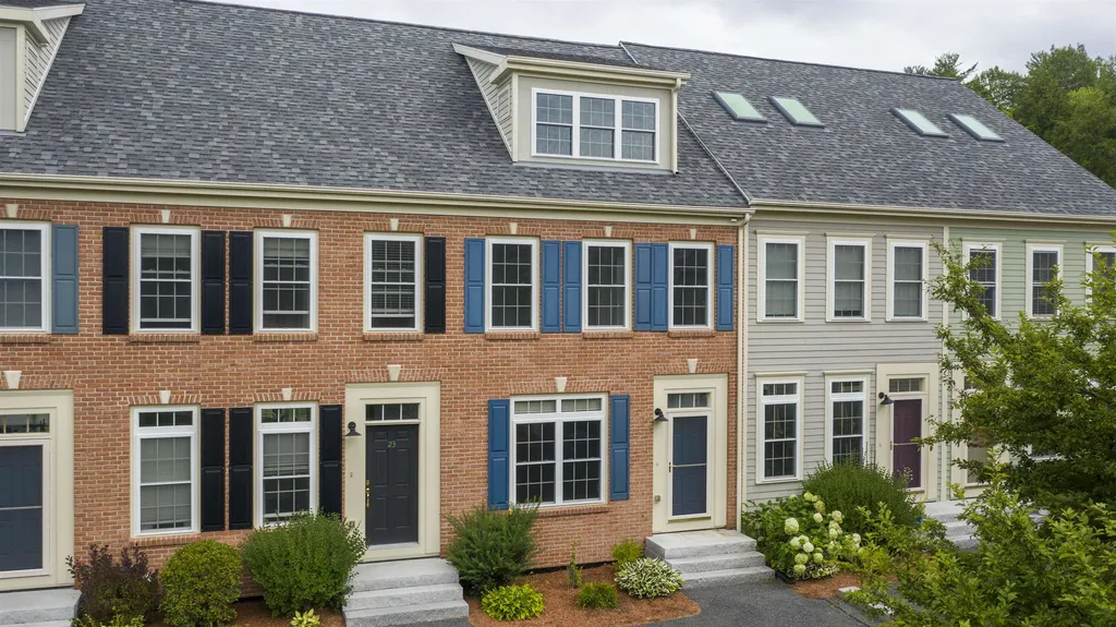 25 Forest Edge Drive Hanover NH 03755
