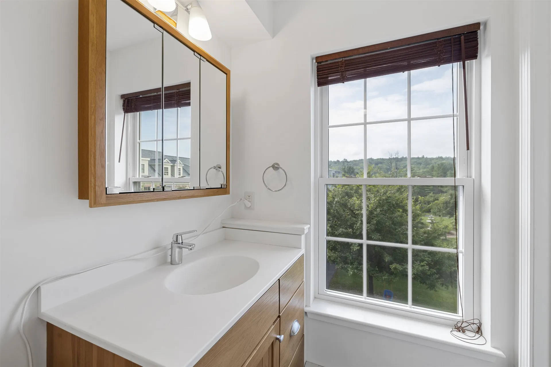 25 Forest Edge Drive Hanover NH 03755