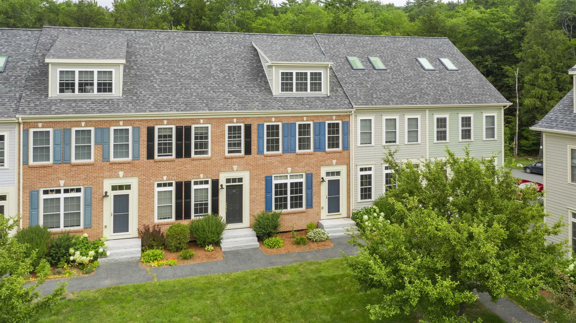 25 Forest Edge Drive Hanover NH 03755