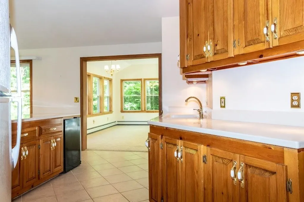 8 Friar Tuck Way Wolfeboro NH 03894