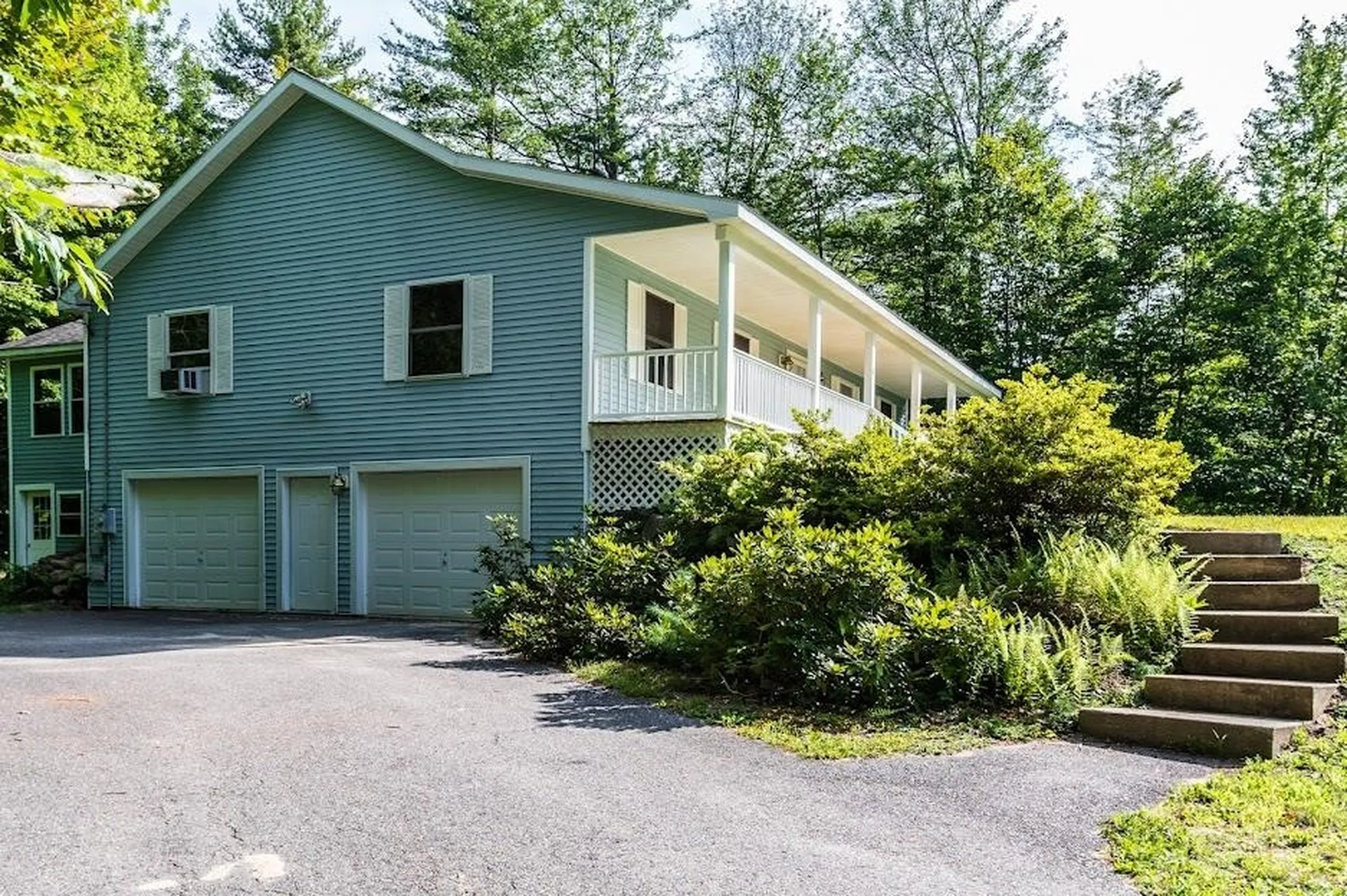 8 Friar Tuck Way Wolfeboro NH 03894