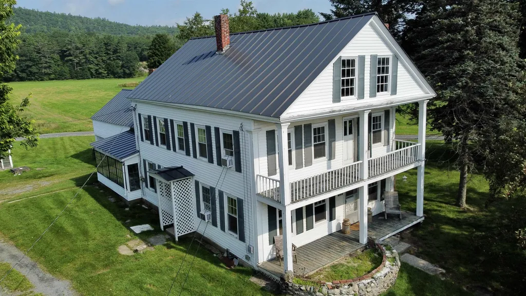 5720 Vt Route 5 South Newbury VT 05051