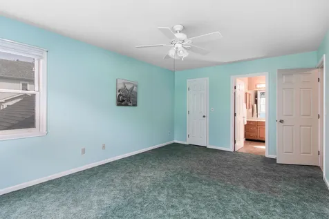 61 Beech Street Essex VT 05452