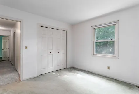 61 Beech Street Essex VT 05452
