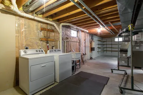 61 Beech Street Essex VT 05452