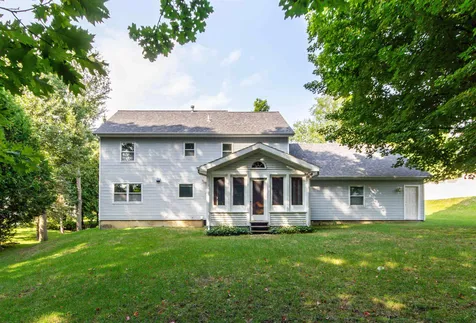 61 Beech Street Essex VT 05452