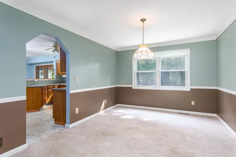 61 Beech Street Essex VT 05452