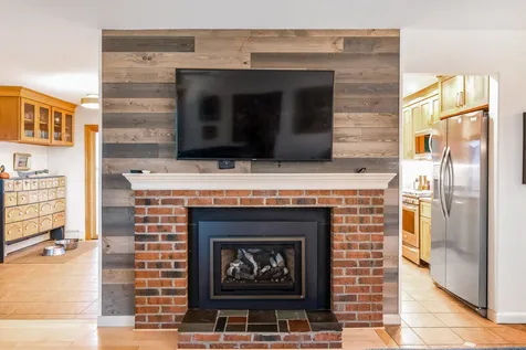 267 Biscayne Heights Colchester VT 05446