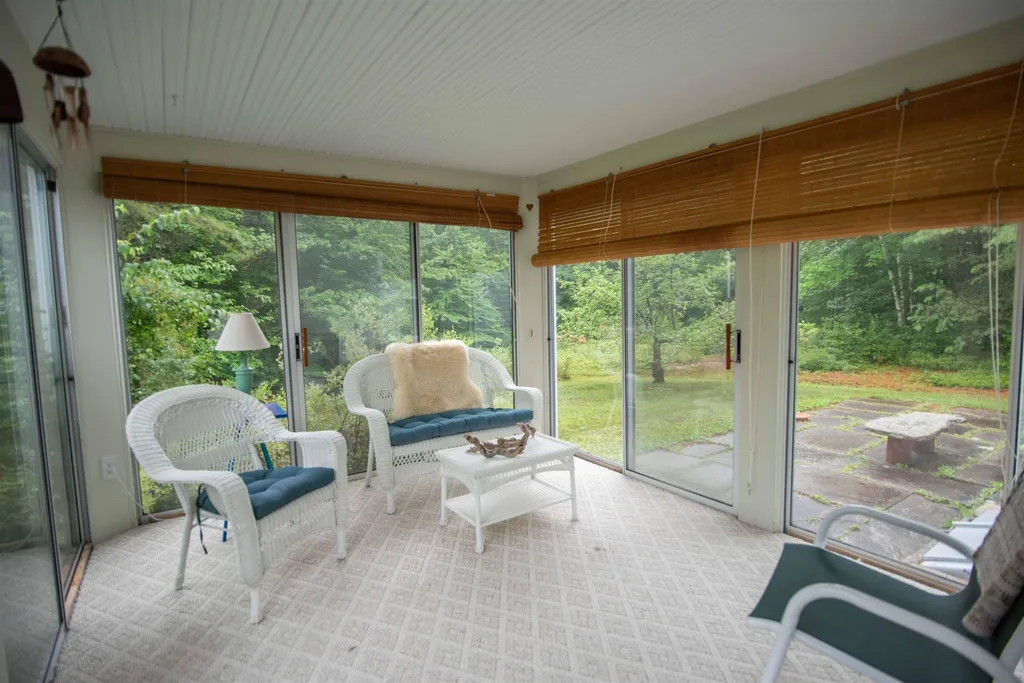 194 Knights Hill Road New London NH 03257