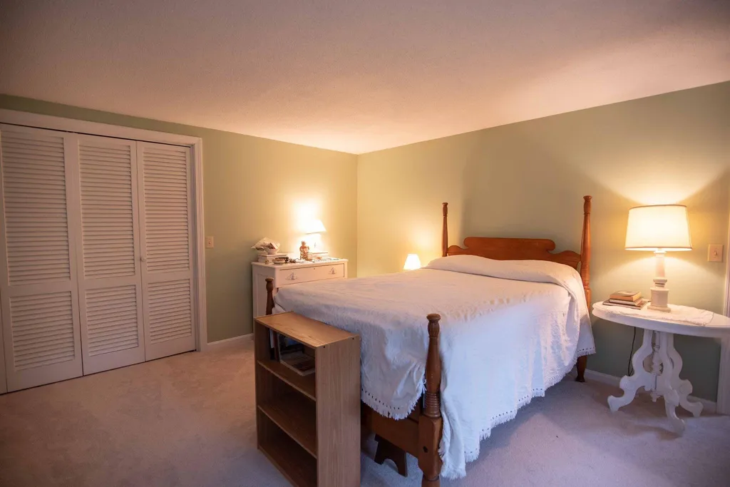 194 Knights Hill Road New London NH 03257