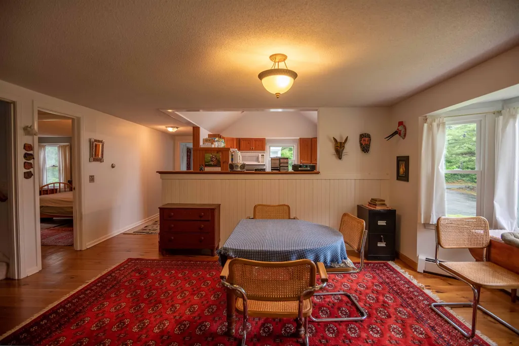 194 Knights Hill Road New London NH 03257