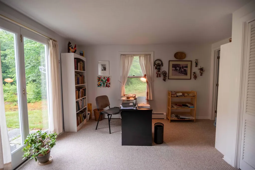 194 Knights Hill Road New London NH 03257
