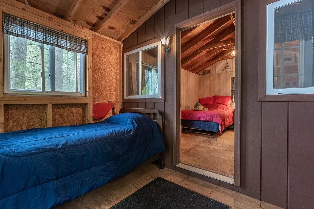 144 Beech Island Strafford NH 03884