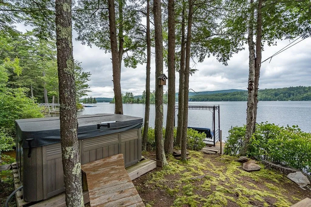 144 Beech Island Strafford NH 03884