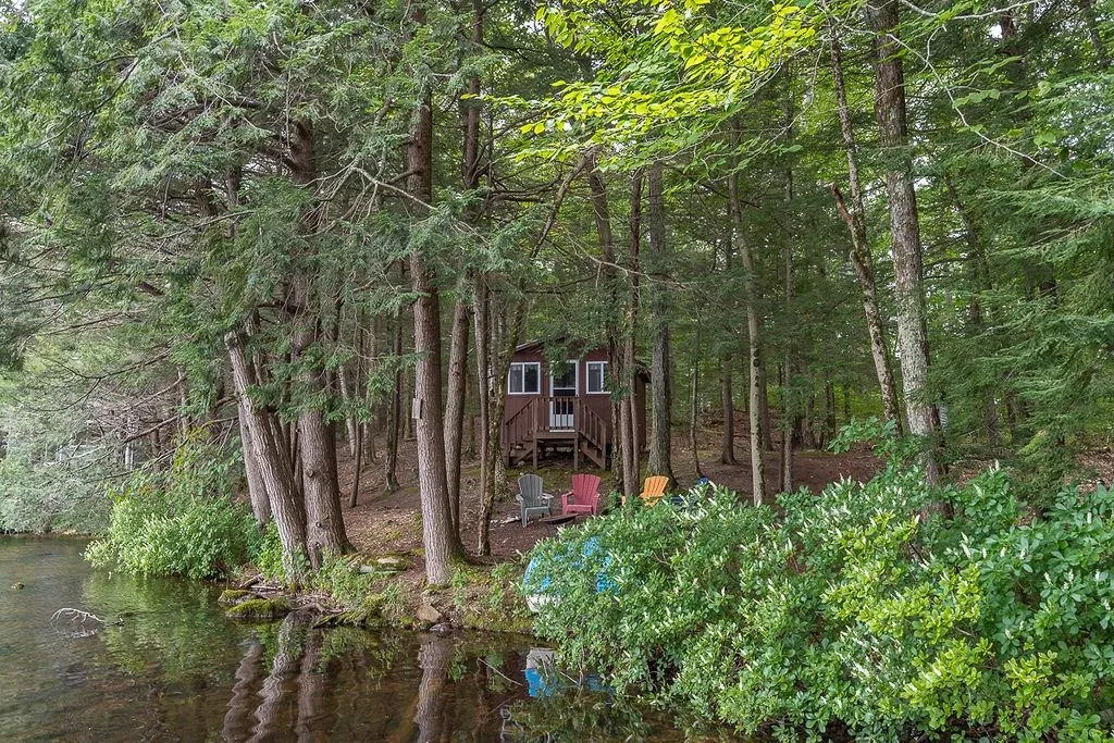 144 Beech Island Strafford NH 03884